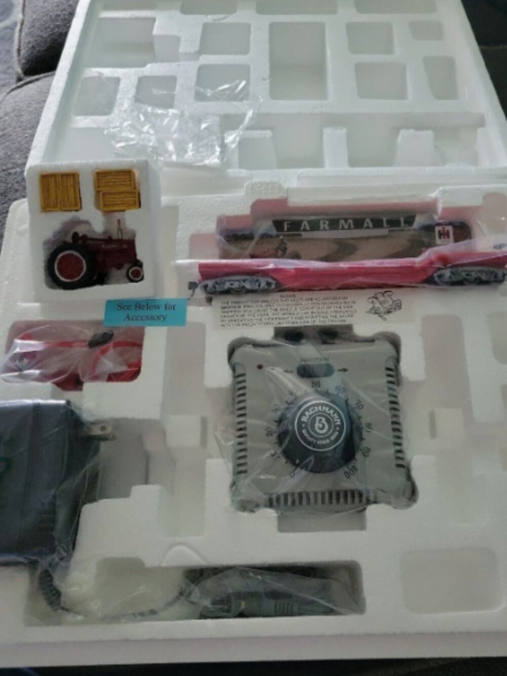 Hawthorne Village buchmann farmall flat bed red power